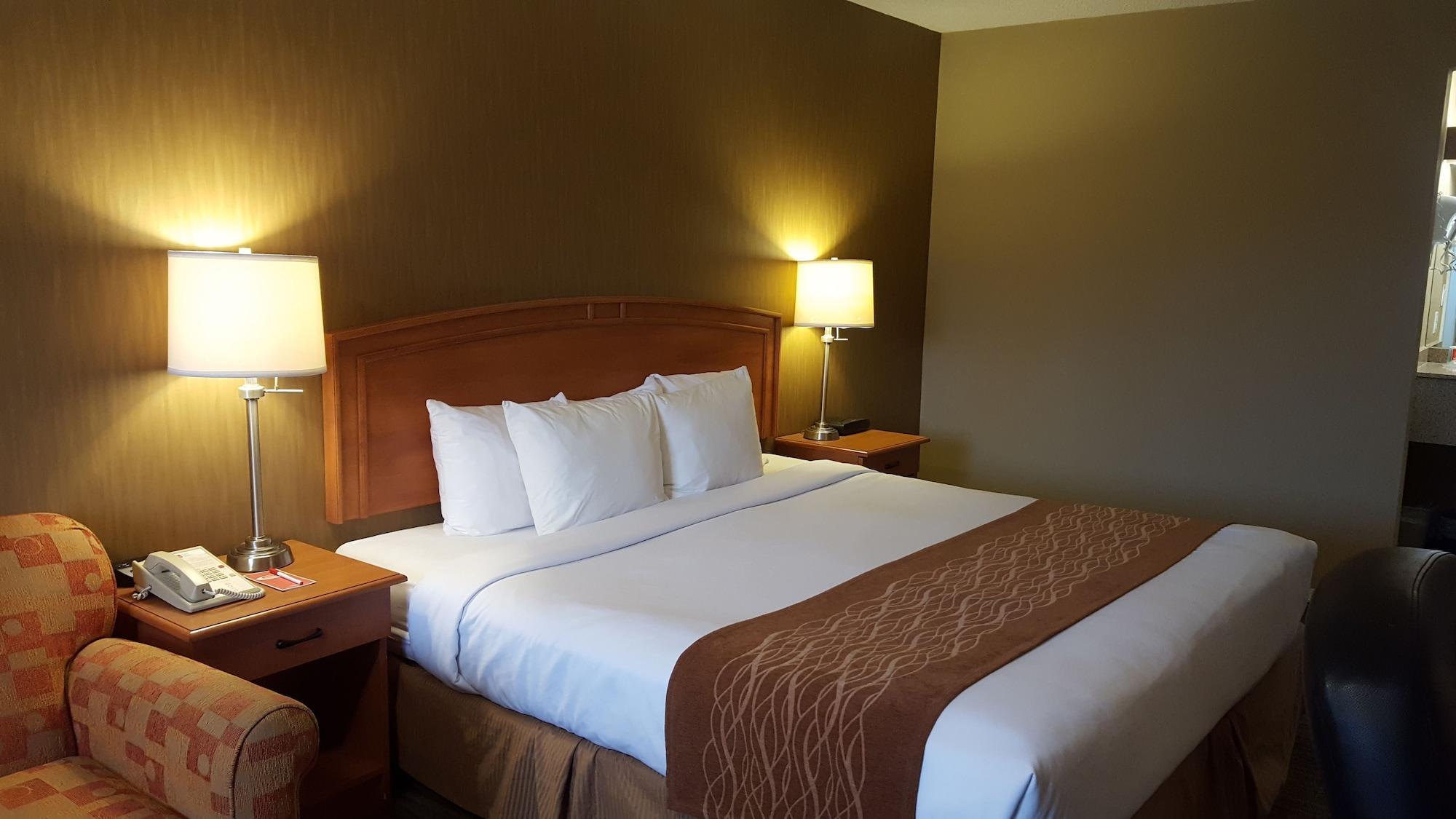 Econo Lodge Inn & Suites North Vancouver Exteriör bild